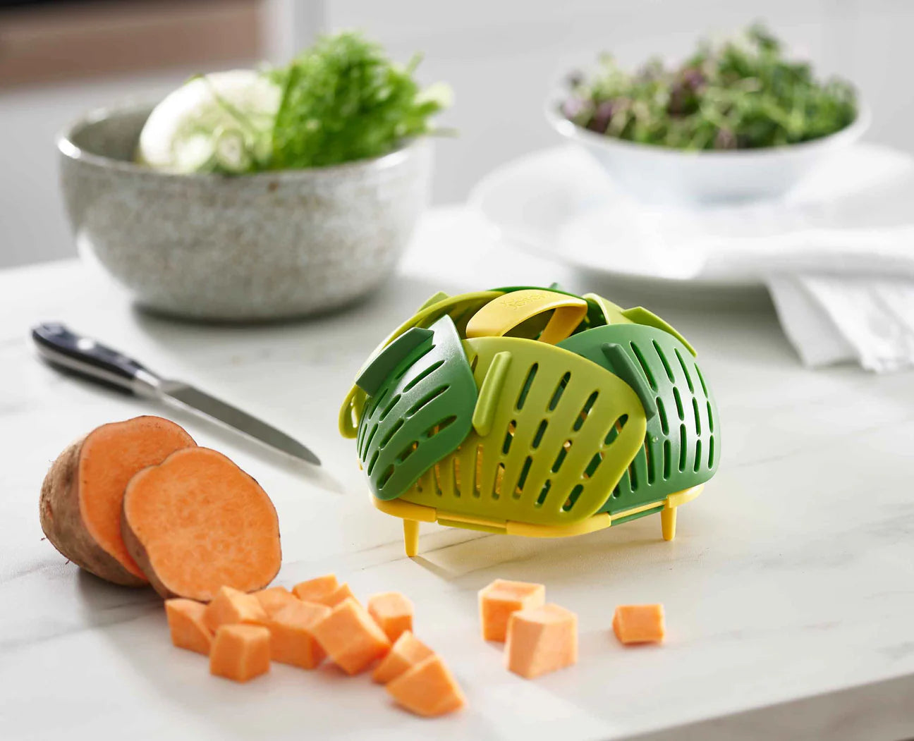 Bloom Folding Steamer Basket, Green