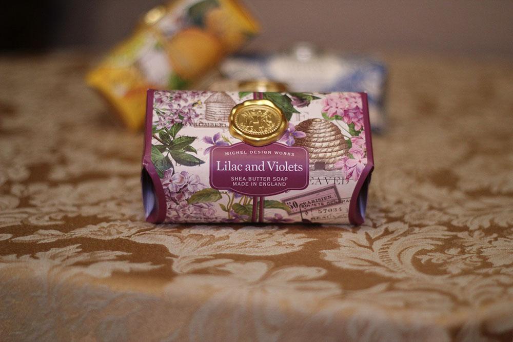 Michel Design Large Bath Soap, Lilac & Violets