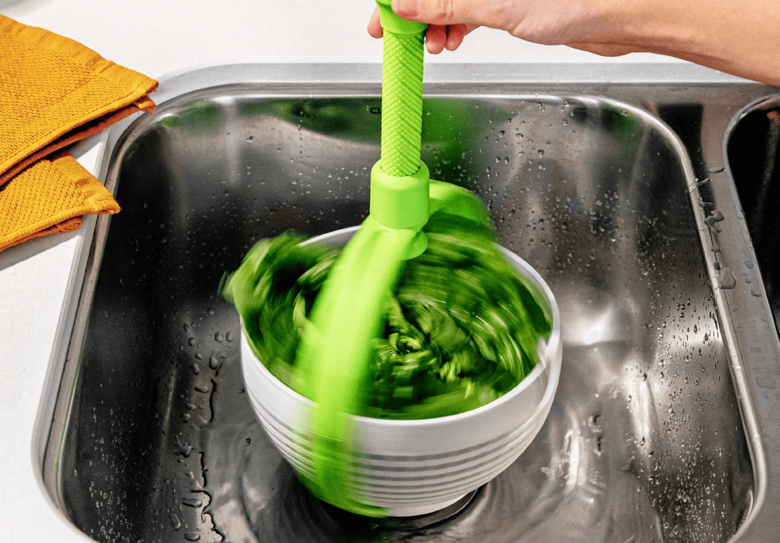 Dropship Spina, Easy-To-Use Salad Spinner, Non-Scratch, Nylon Spinning  Colander, Lettuce Spinner, Colander With Collapsible Handle, Green to  Sell Online at a Lower Price