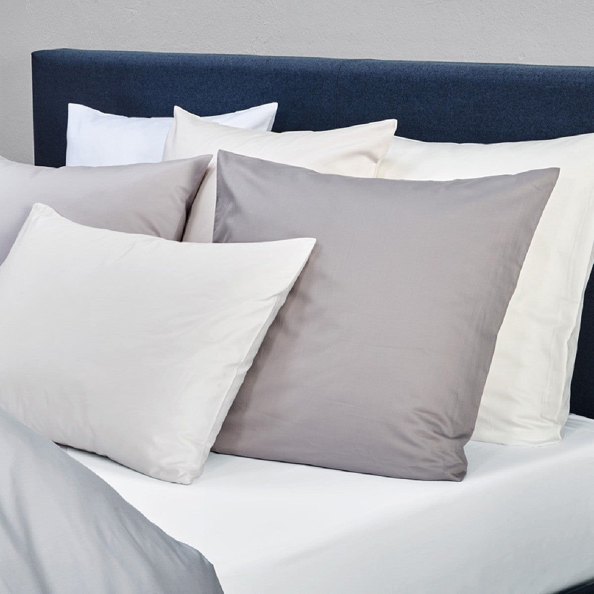 Christian Fischbacher Premium Duvet Cover Set, SATIN UNI - WHITE